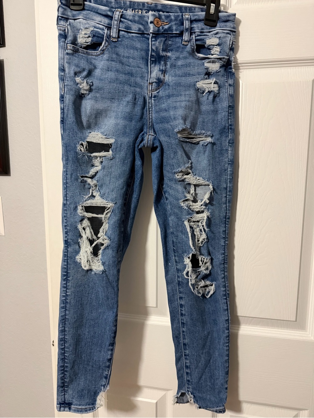 American Eagle Outfitters Light Blue Ripped Skinny Jeans